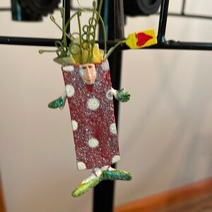 Department 56 Krinkles Polka Dot Bag Lady